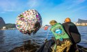 Soltar balão é crime: entenda os perigos e riscos dessa prática ilegal Soltar balão é crime: entenda os perigos e riscos dessa prática ilegal