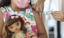 Vacinação protege crianças de sequelas da covid-19