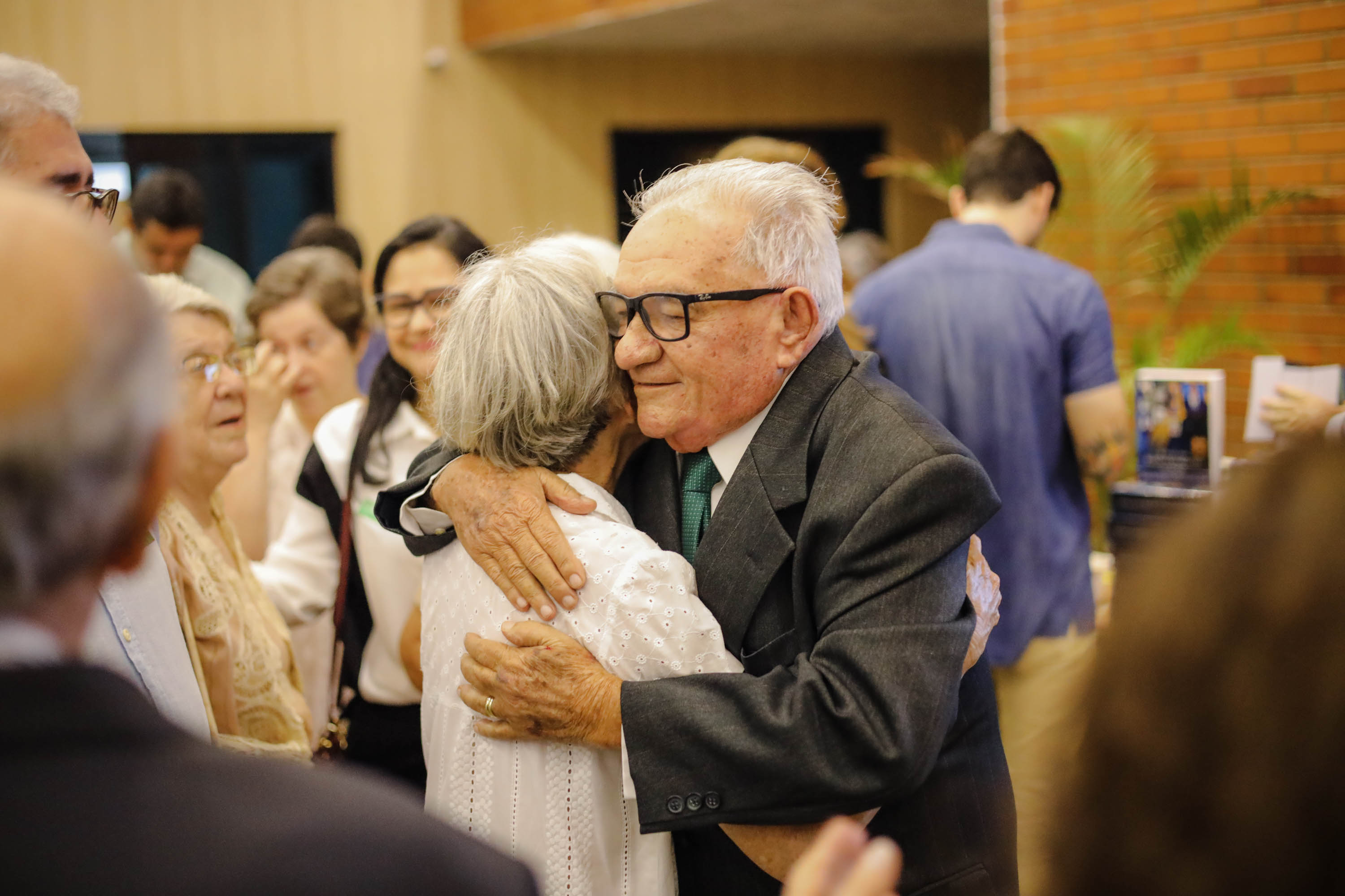 LANÇAMENTO DO LIVRO A SAGA  DOS RIBEIRO GONÇALVES NO BRASIL  (13).jpg