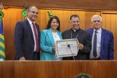  Bispos Edivalter Andrade e Marcos Antônio Tavoni ganham cidadania piauiense