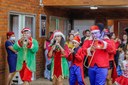 Cortejo visita gabinetes e salas na abertura da primeira Vila de Natal da Alepi Cortejo visita gabinetes e salas na abertura da primeira Vila de Natal da Alepi