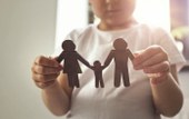 Lei quer garante a servidora adotante licença maternidade igual à mãe gestante