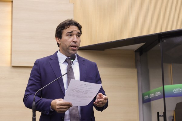 Marden cobra reforma de ponte que liga Lagoa de São Francisco e Pedro II