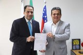Presidente do Conselho Federal da OAB recebe cidadania piauiense na quinta