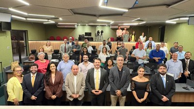 Aula magna marca início de especialização em Direito Civil e Processual Civil na Alepi