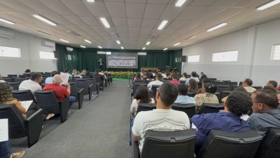 Ciclo de palestras da Escola do Legislativo em São Raimundo Nonato reúne 180 inscritos