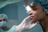 Cirurgia que altera cor do olho tem uso restrito para pessoas cegas