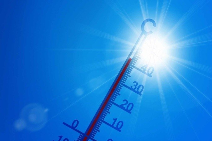 Alerta: escolas e hospitais da Europa em risco devido ao calor extremo, Crise climática