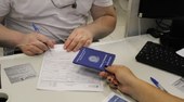 No trimestre encerrado em abril, taxa de desocupação fica estável e emprego com carteira bate recorde