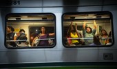 O medo como rotina: o desafio de circular nas cidades sendo mulher
